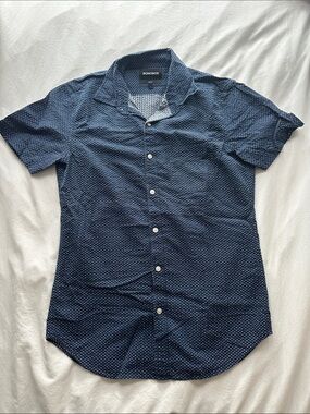 Bonobos Navy Short Sleeve Button-Down with Micro Dot Pattern